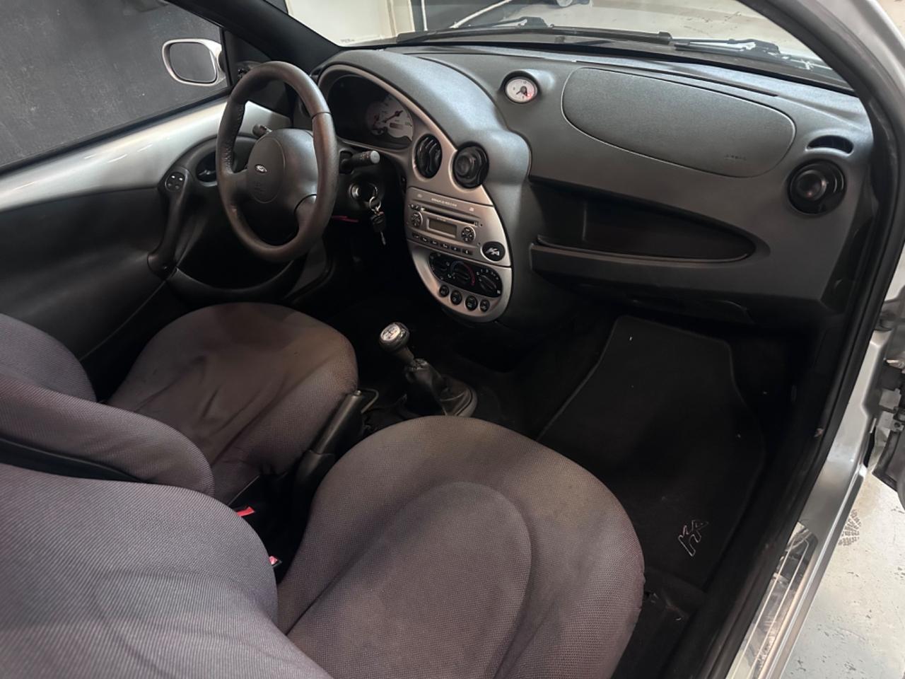 Ford Ka 1.2 8V 69CV Titanium