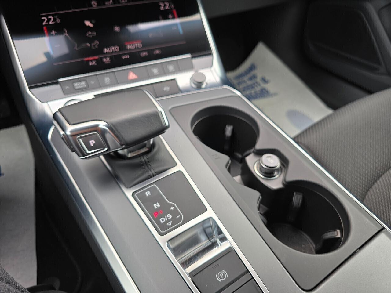 Audi A6 Avant 40 2.0 TDI S tronic Business S-Line 2019