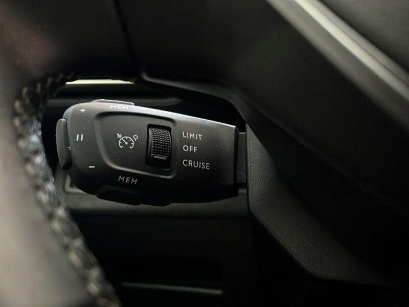 Peugeot 3008 BlueHDi 130 S&S EAT8 Allure