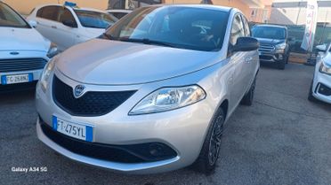 Lancia Ypsilon 1.2 69 CV 5 porte GPL Ecochic Gold