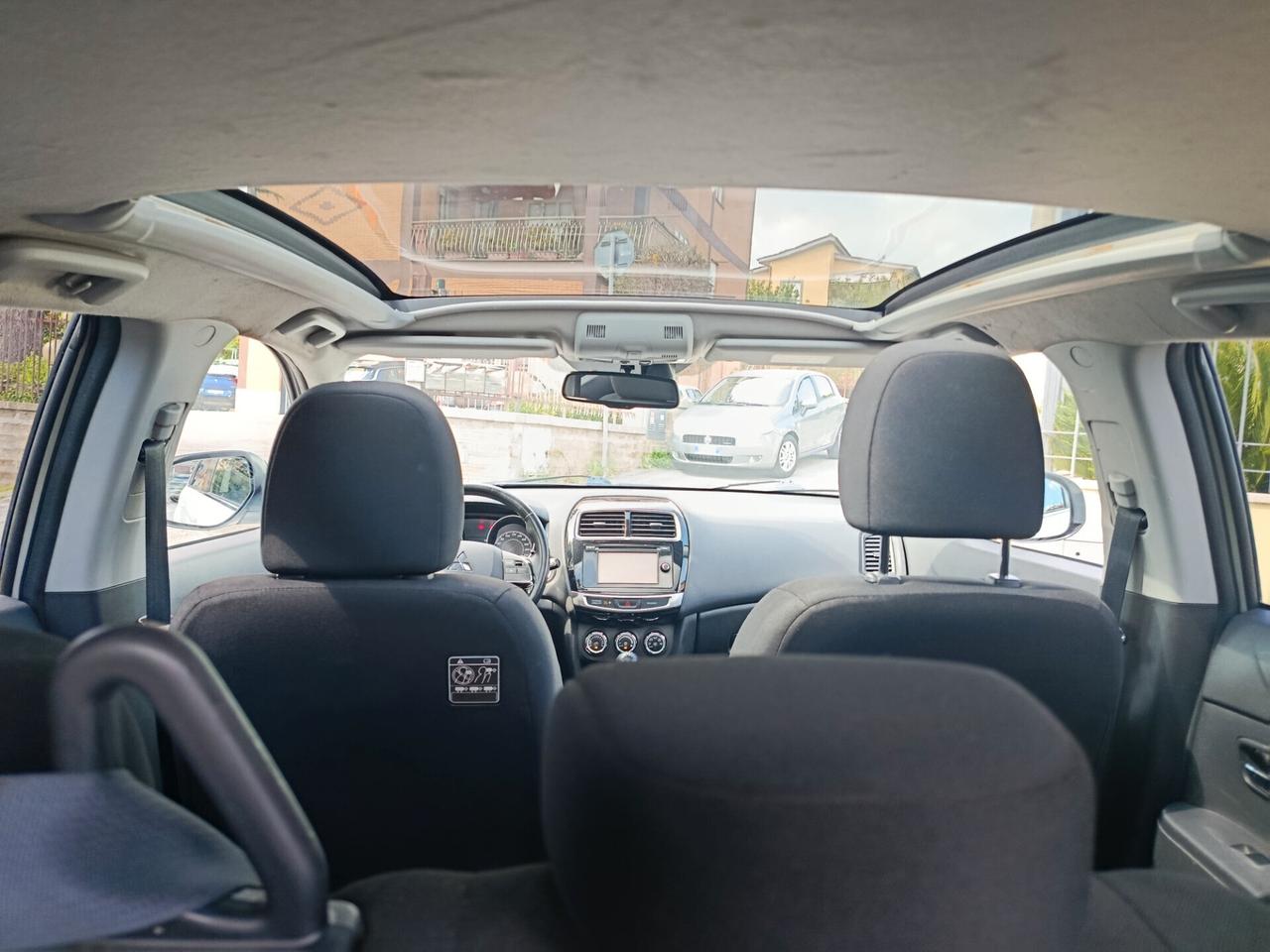 Mitsubishi ASX 1.6 DI-D 114 CV 2WD Instyle Panoramic