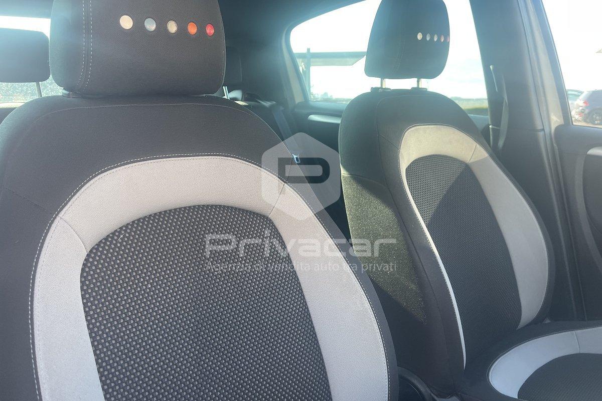 FIAT Punto 1.4 S&S 8V 5 porte Street