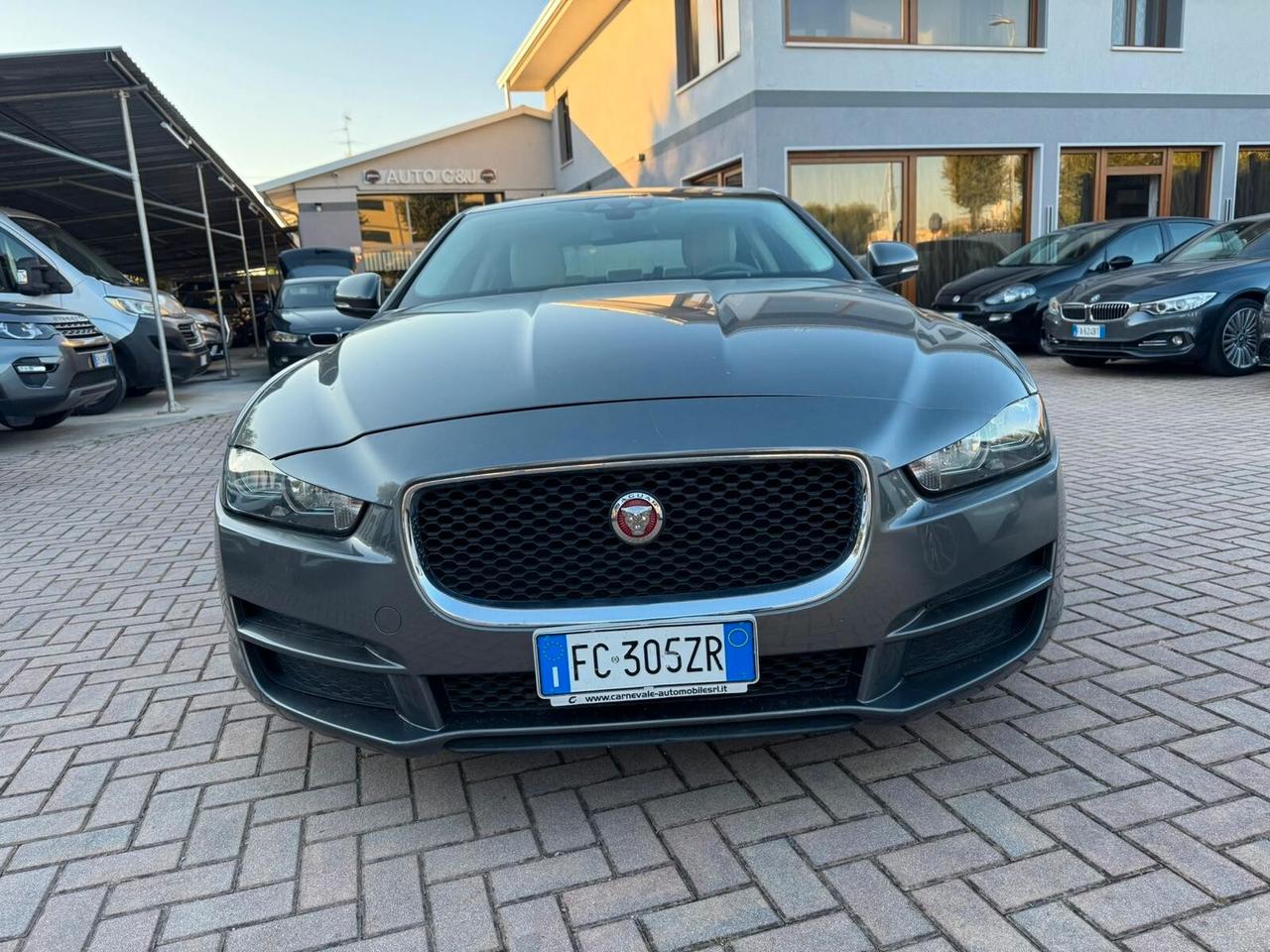 Jaguar XE 2.0 D Turbo aut. Portfolio
