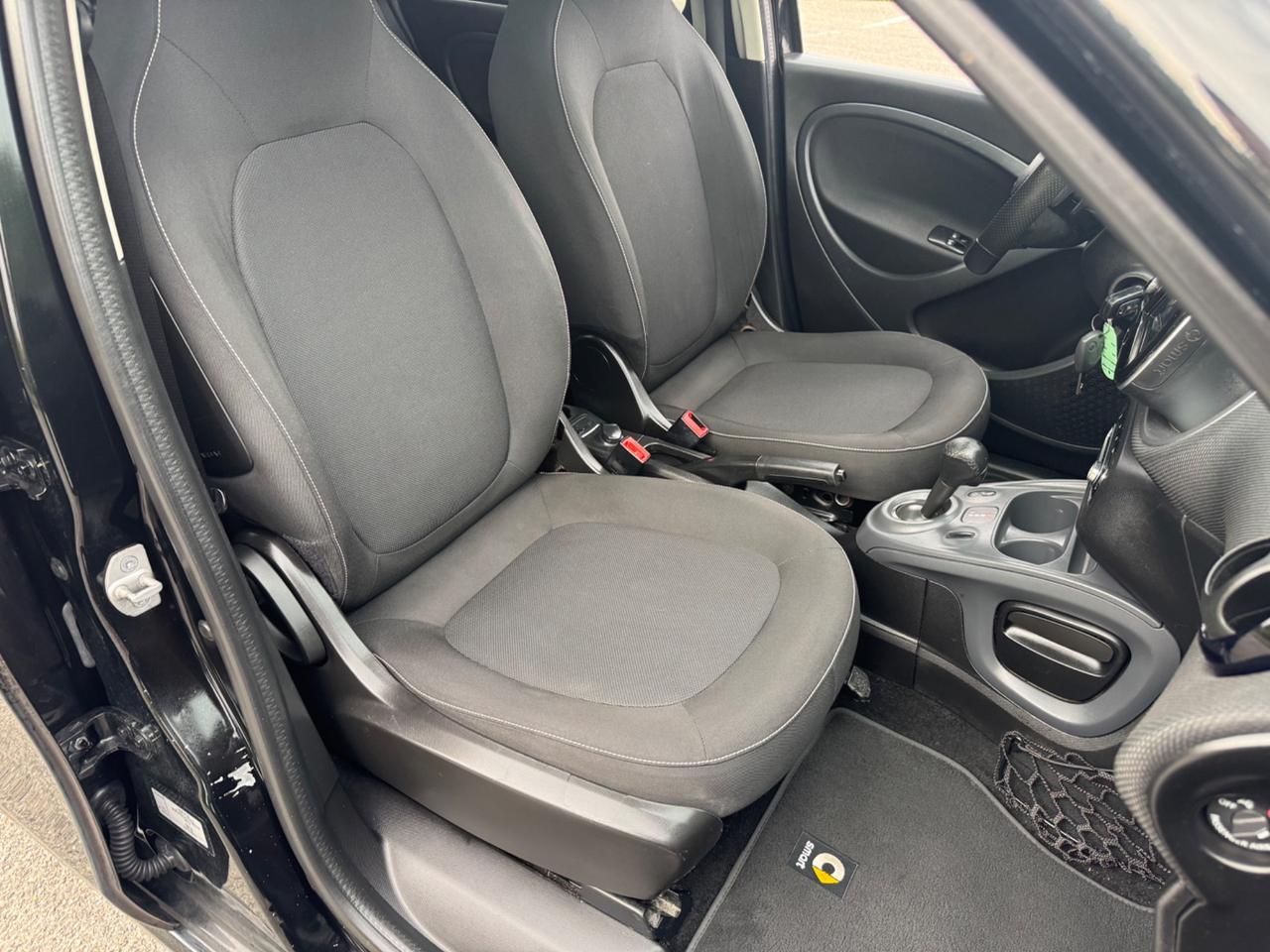 Smart ForFour tetto panoramico manutenzione completa