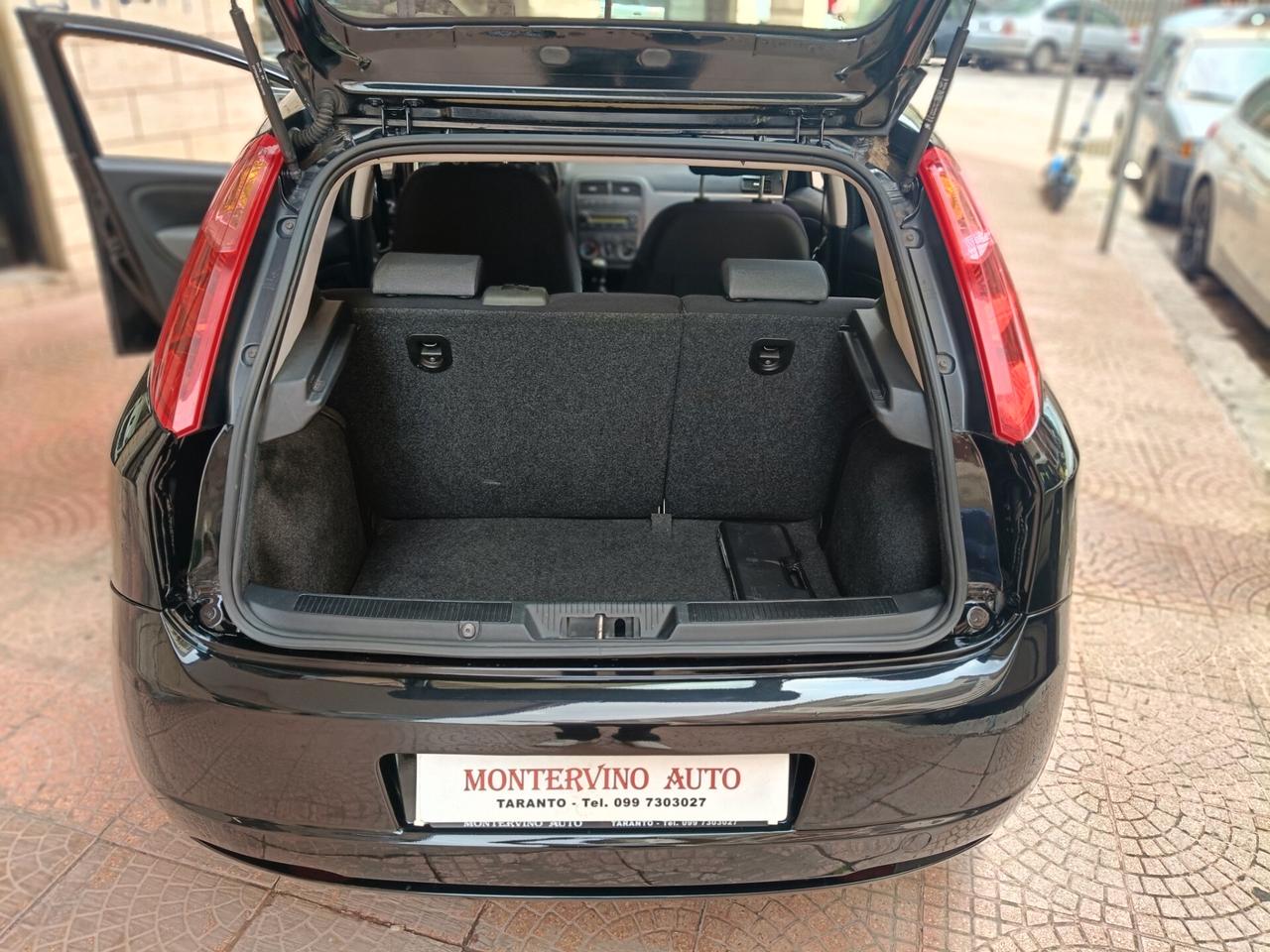 FIAT GRANDE PUNTO 1.2 5PORTE-NEOPATENTATI -Euro 4350