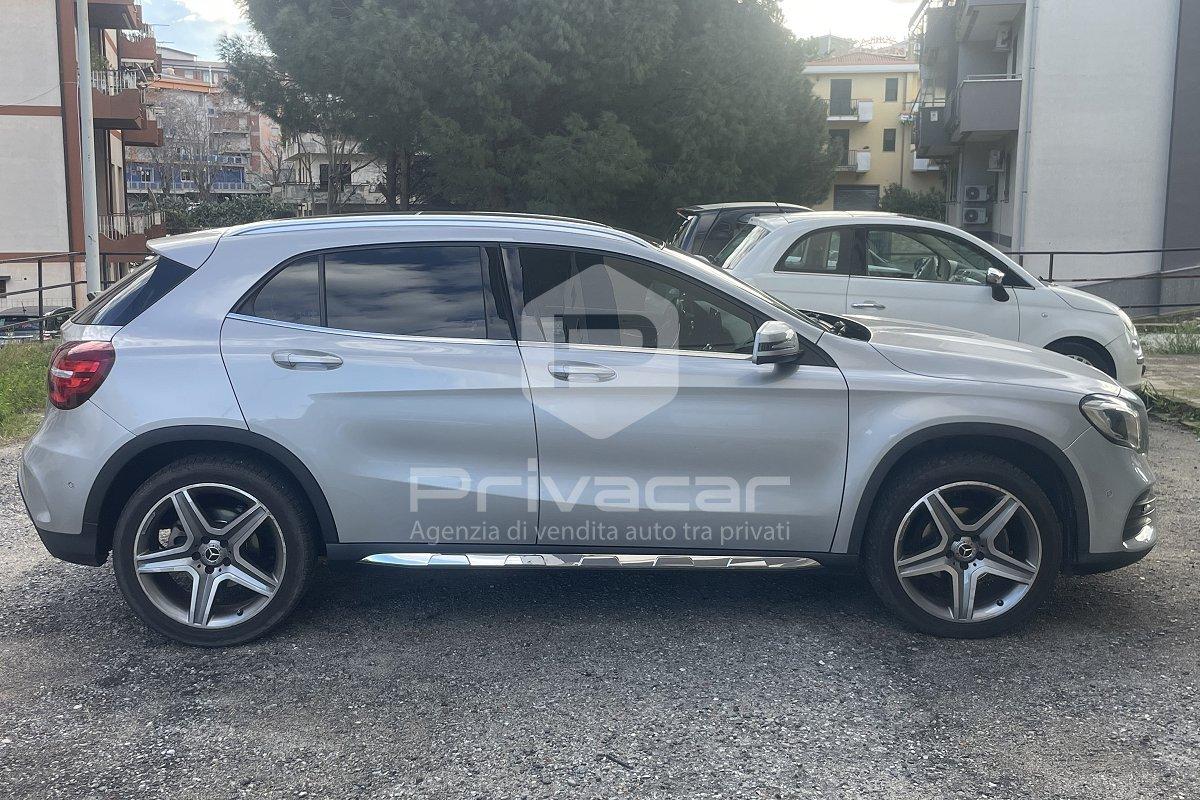 MERCEDES GLA 200 d Automatic 4Matic Premium