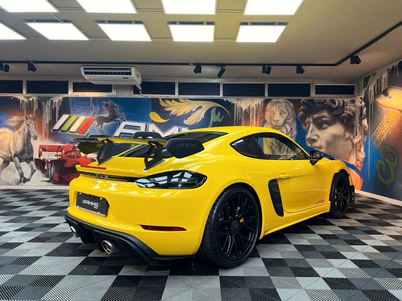 Porsche 718 Spyder 4.0 GT4 RS pdk WEISSACH RS PACK (718)