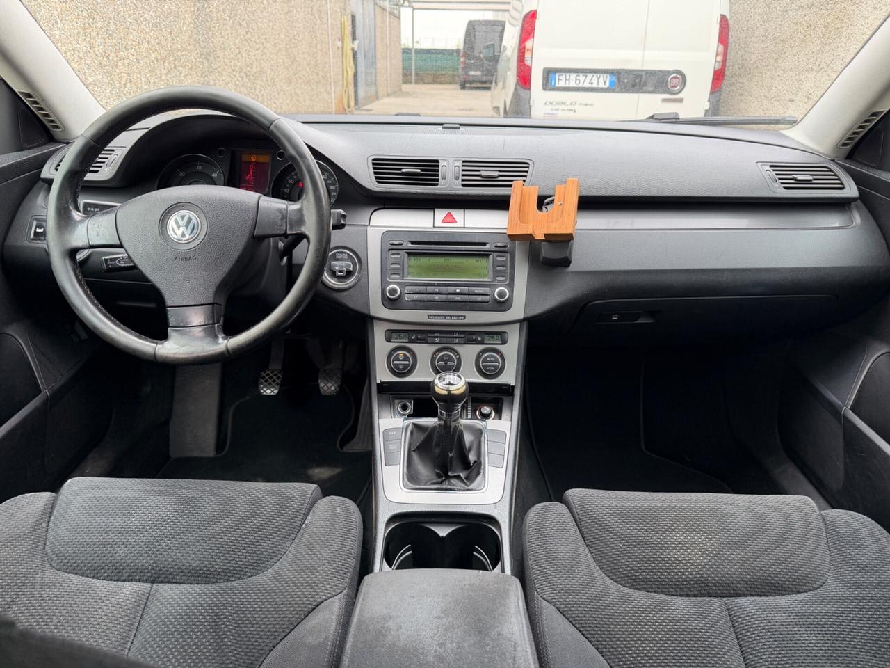 VW PASSAT 2.0TDI 140CV GANCIO TRAINO 1800KG