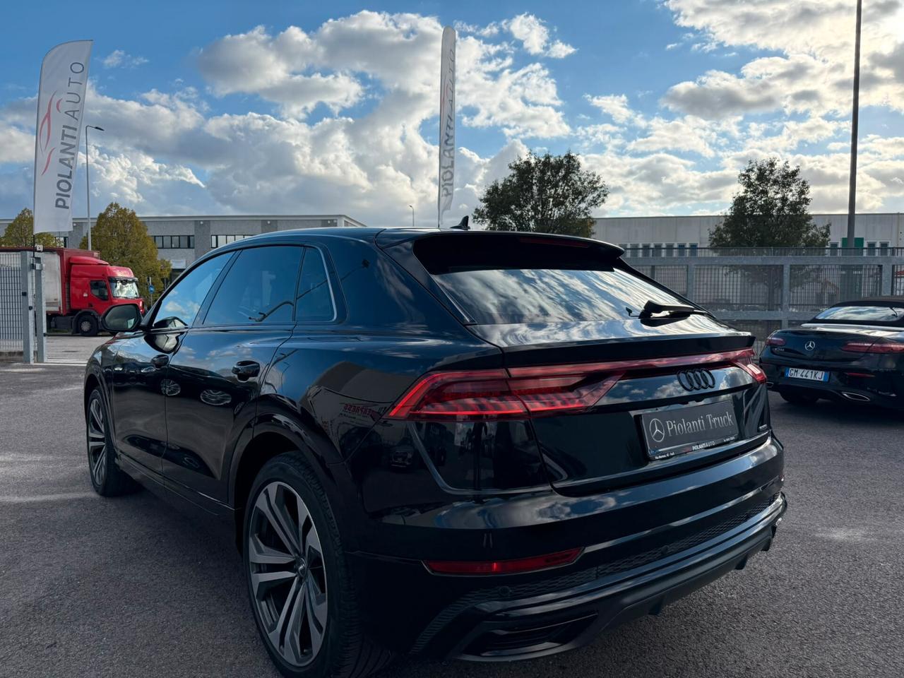 Audi Q8 50 TDI 286 CV quattro tiptronic Sport