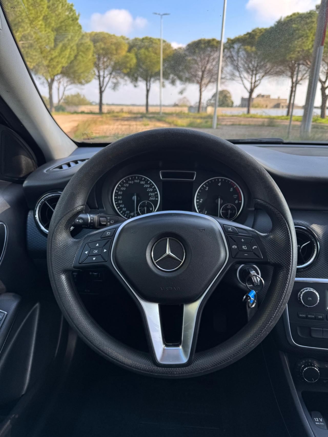 Mercedes-benz A 180 A 180 CDI Premium