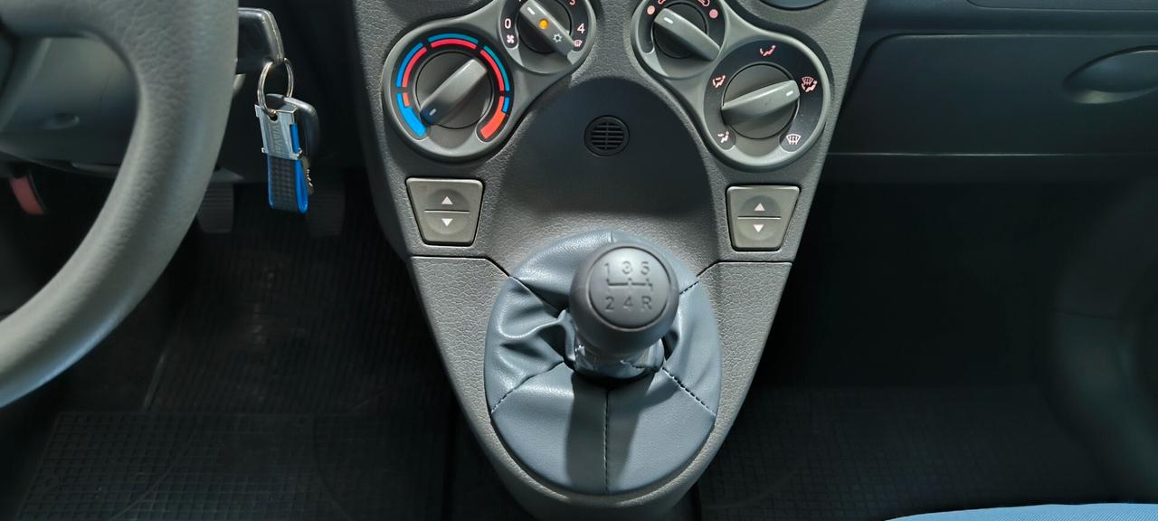 Fiat Panda 1.2 Dynamic 60cv benzina ok neopatentati