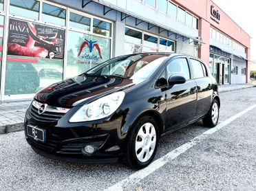 Opel Corsa 1.2 Benzina Neopatentati