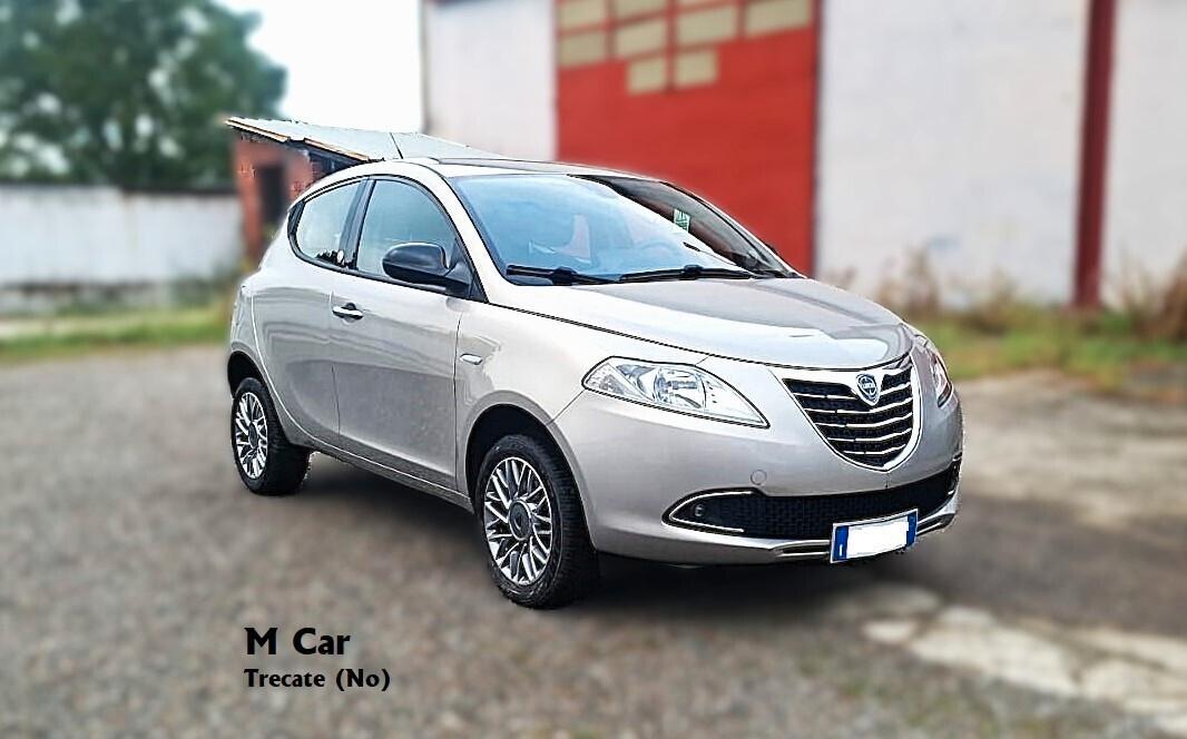 Lancia Ypsilon 85 CV 5 porte Metano Ecochic Gold