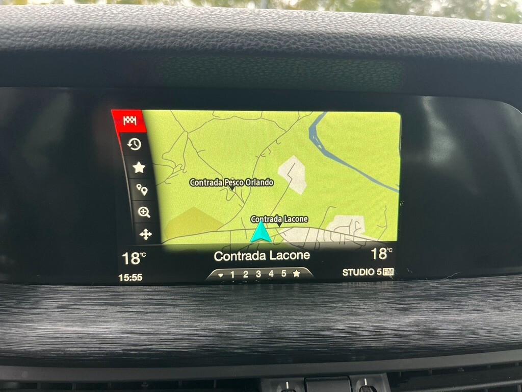 Alfa Romeo Stelvio 2.2 Turbodiesel 160 CV AT8 RWD Business