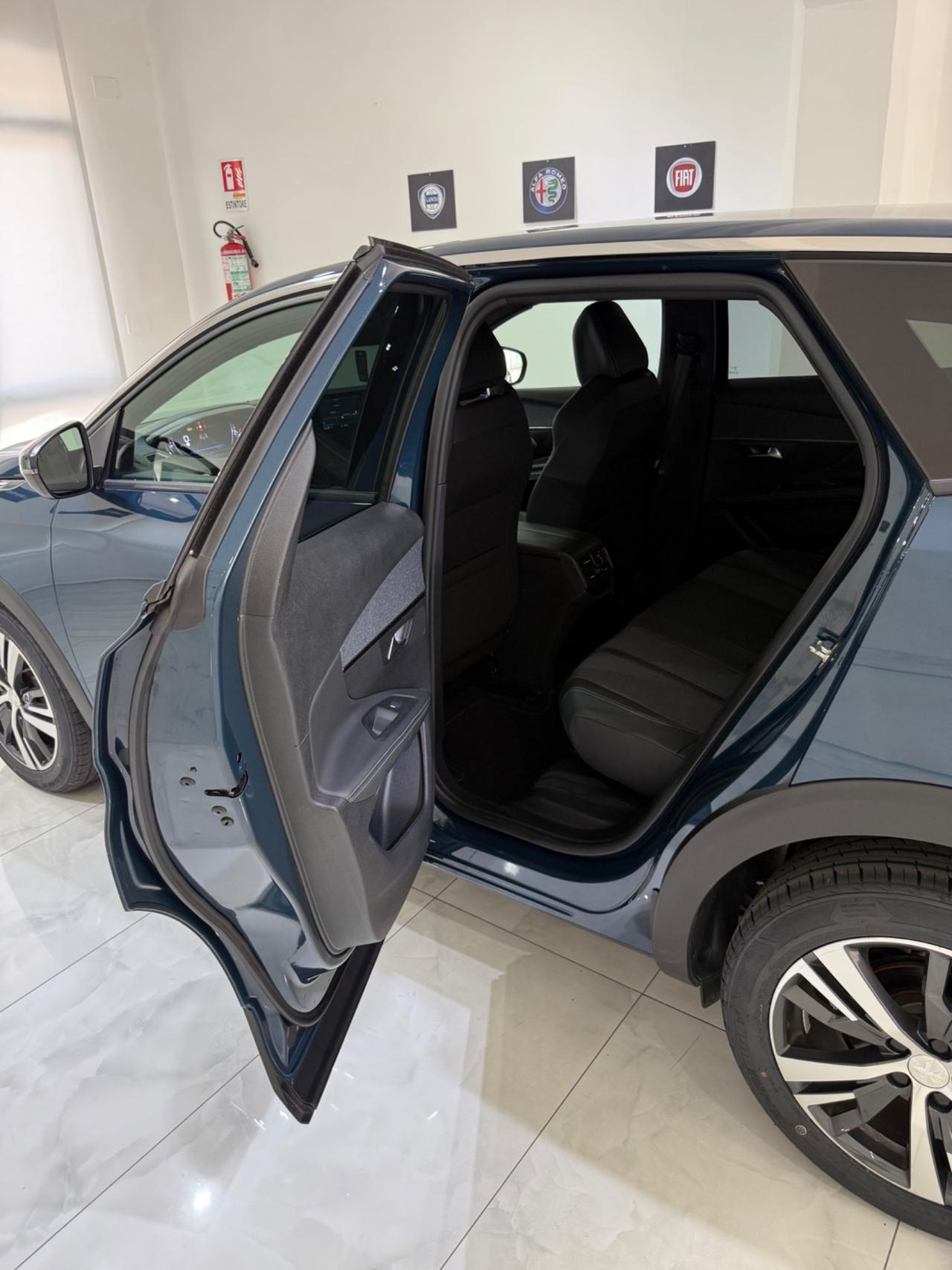 PEUGEOT 3008 ALLURE PACK UNICO PROPRIETARIO CON IVA ESPOSTA