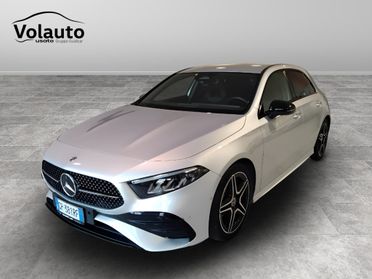 Mercedes-Benz Classe A - W177 2023 - A 200 d AMG Line Advanced Plus auto