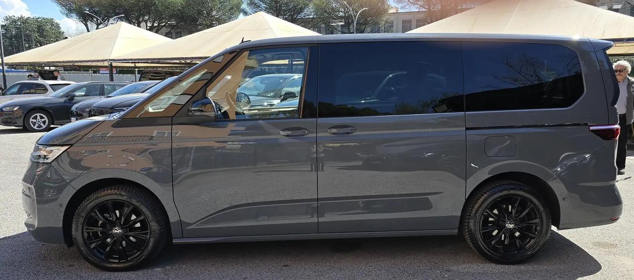 Volkswagen Multivan Volkswagen T7 Multivan 2.0 tdi Style 150cv dsg 7p.ti Tetto panoramico