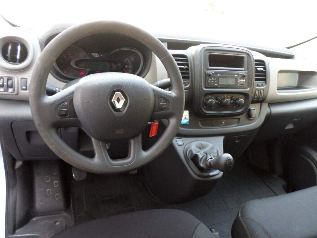 RENAULT TRAFIC 1.6DCI