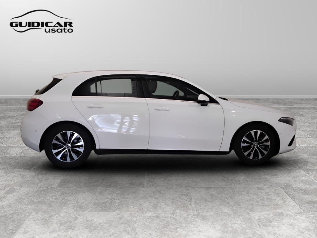 Mercedes-Benz Classe A - W177 2023 - A 180 d Advanced auto