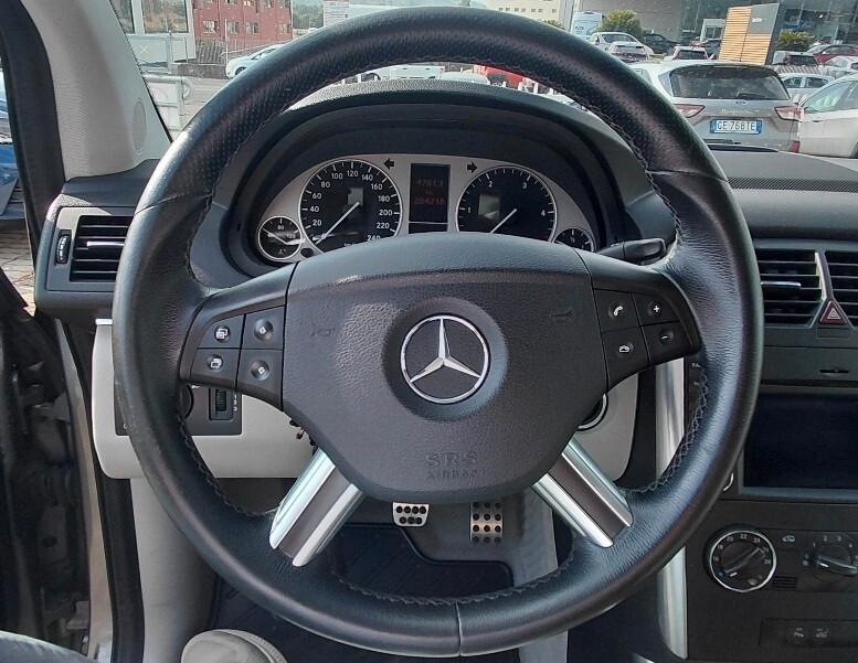 Mercedes-benz B 200 CDI Premium