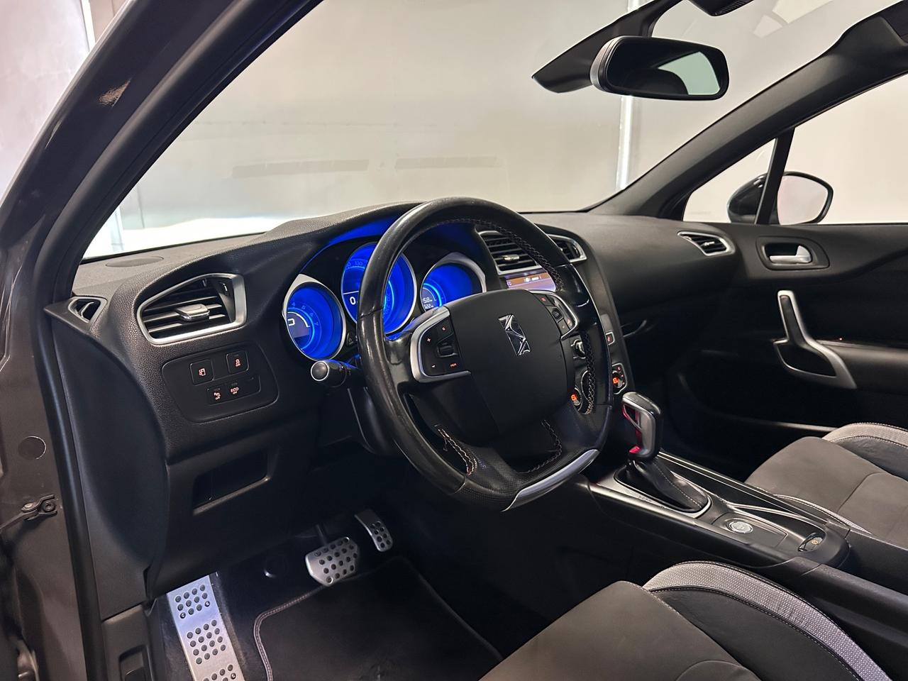 DS4 CROSSBACK 1.6 BLUEHDI 120CV PERFORMANCE LINE