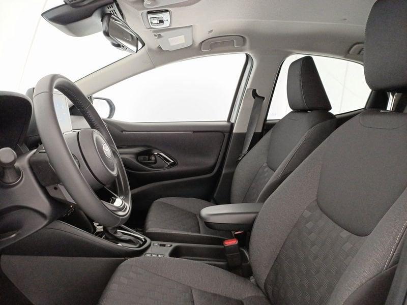 Toyota Yaris IV 2020 1.5h Trend