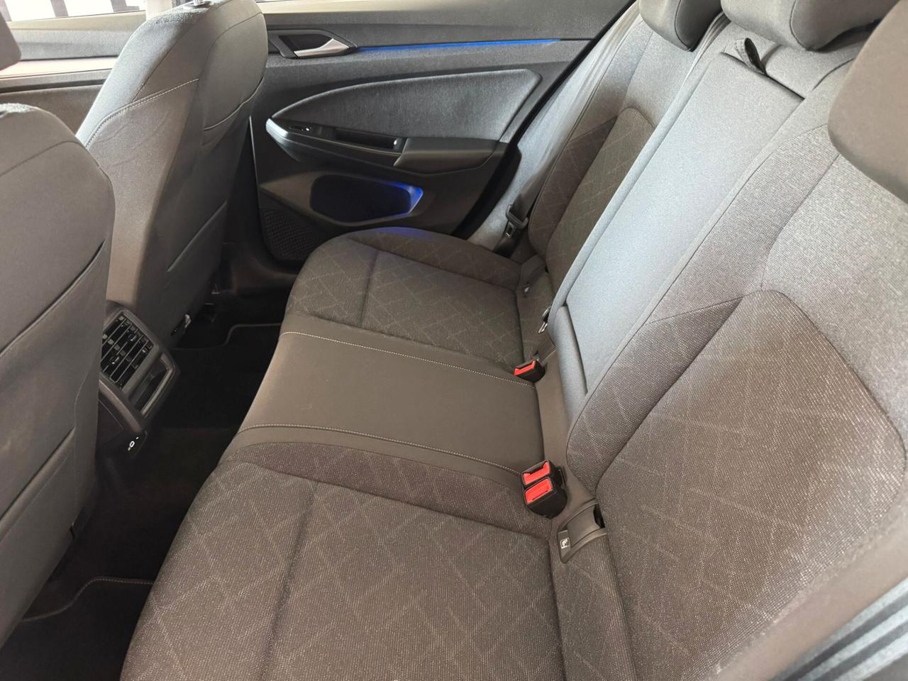 Volkswagen Golf 1.0 eTSI EVO DSG Life
