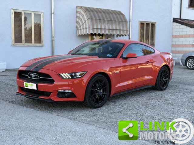 FORD Mustang Gt coupé
