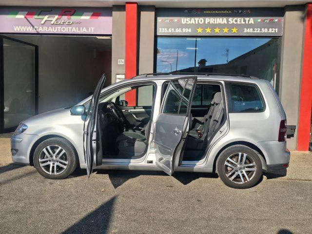 VOLKSWAGEN Touran 1.9 TDI 105CV DPF Highline BMT 7 POSTI Cinghia OK