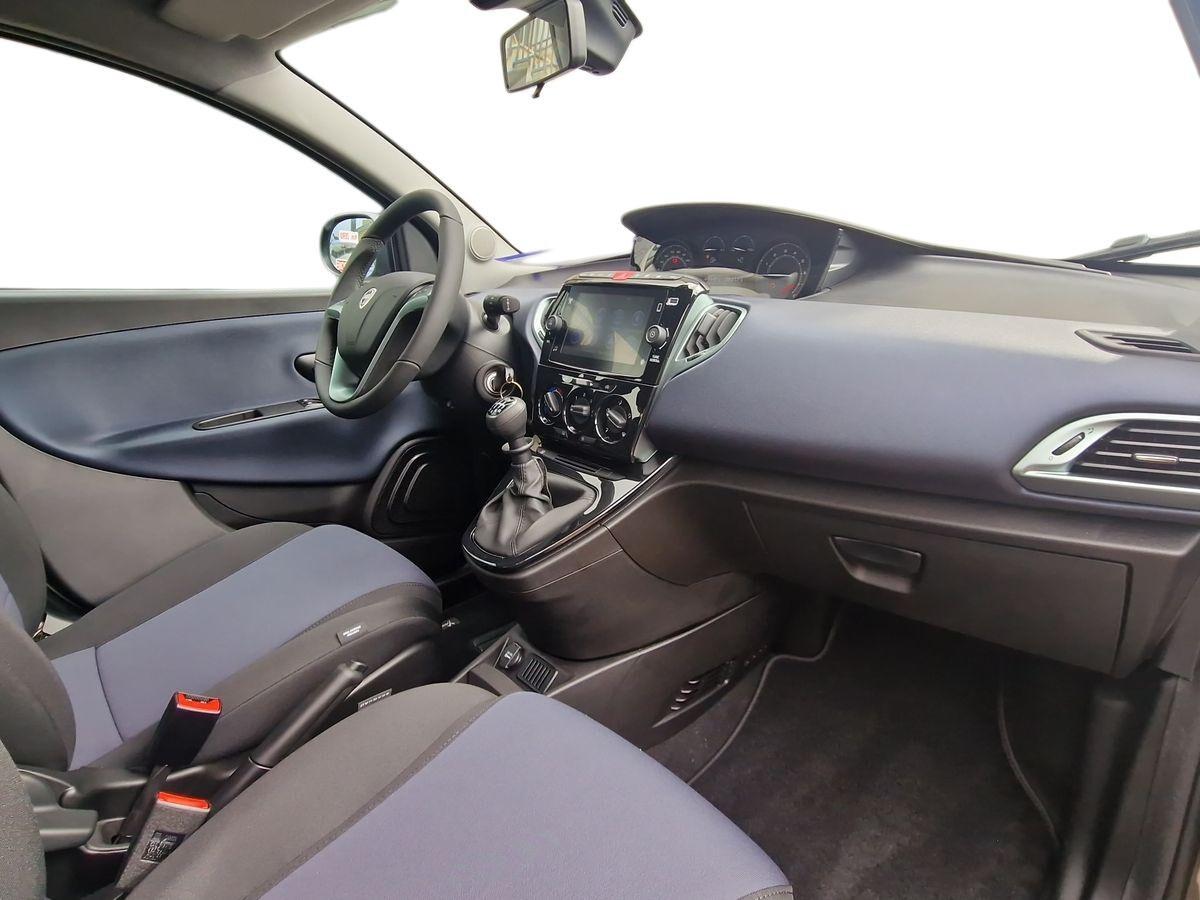 LANCIA YPSILON 1.0 HYBRID GOLD S&S