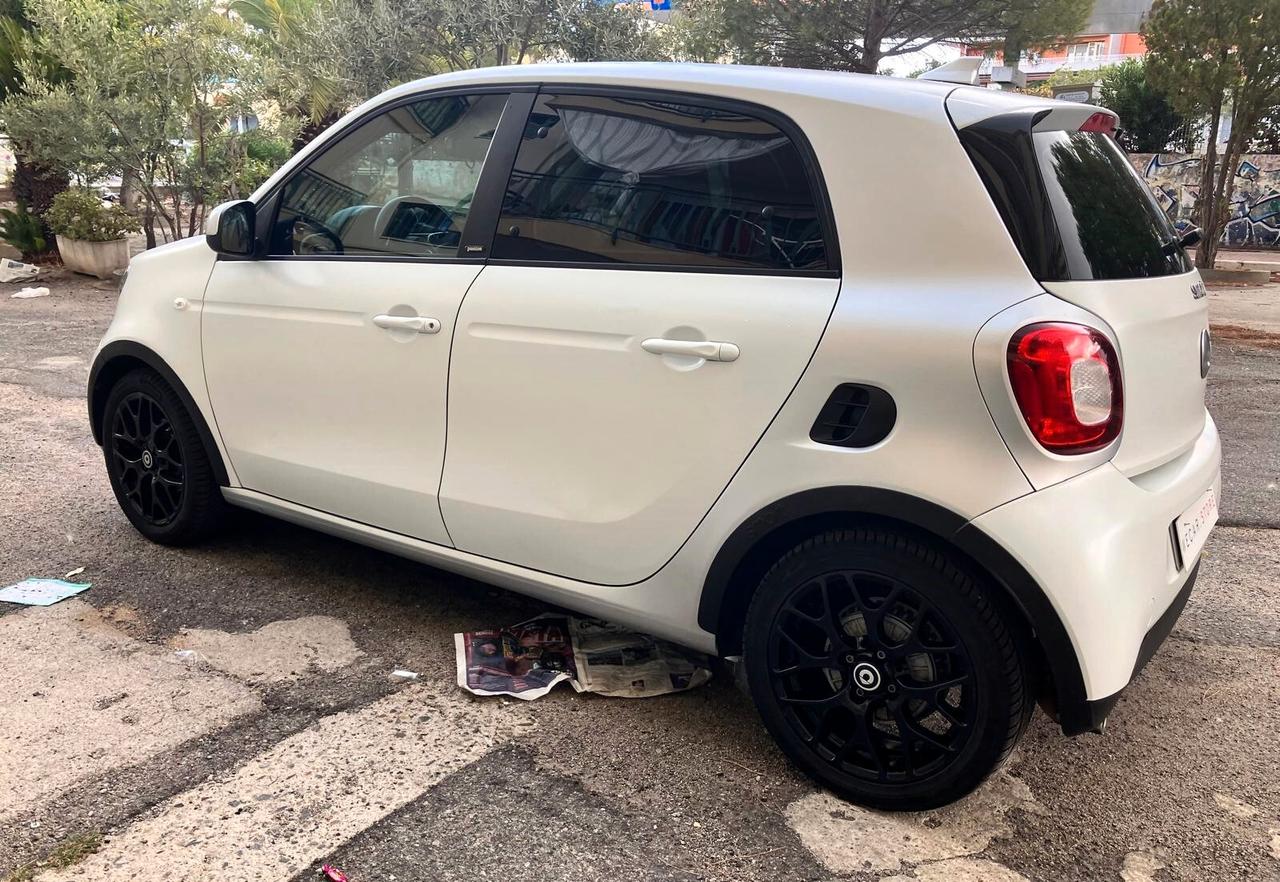 Smart ForFour 90 0.9 Turbo Passion GPL e pack sportivo