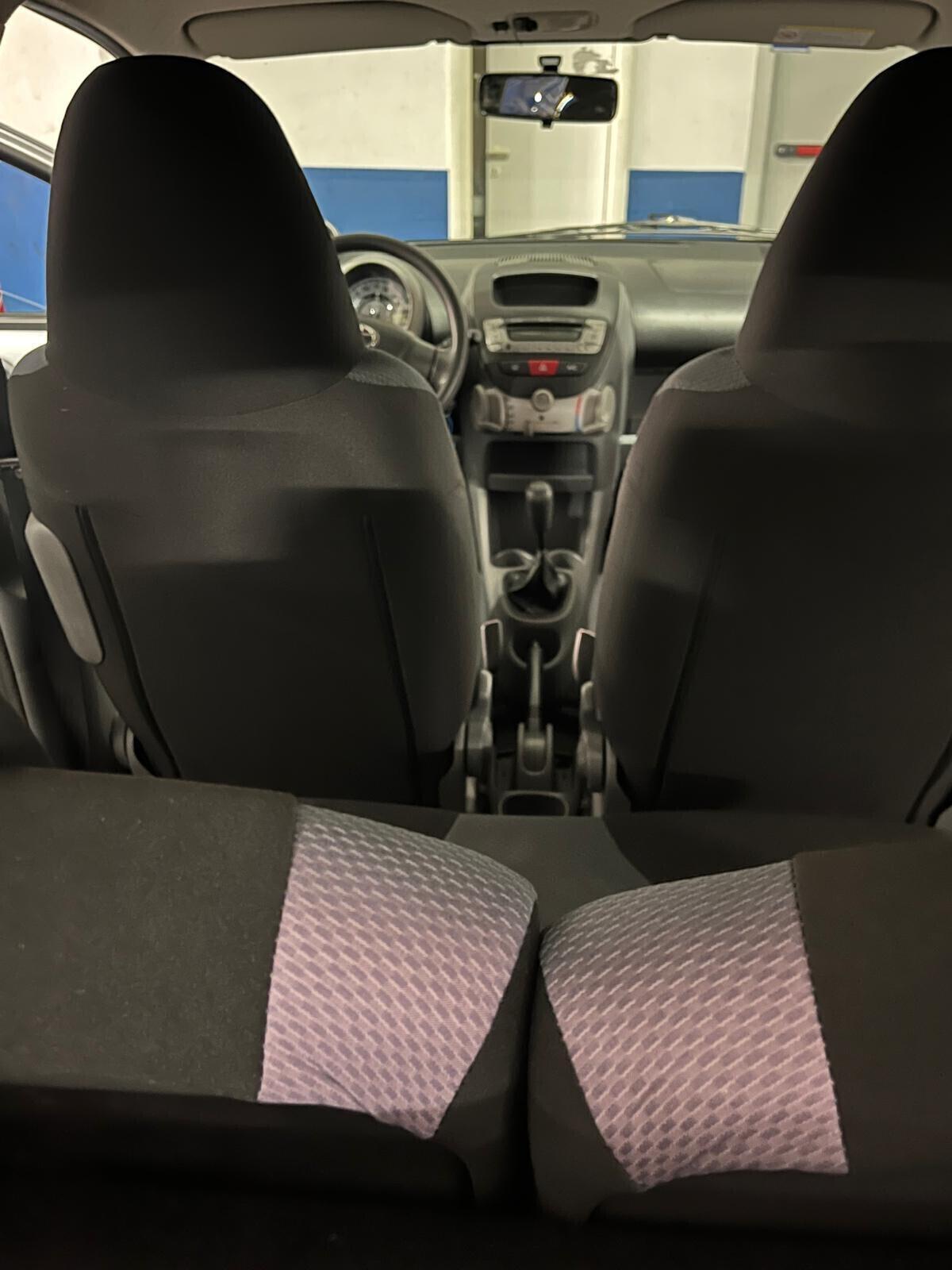 Toyota Aygo 1.0 12V VVT-i 5 porte Sol