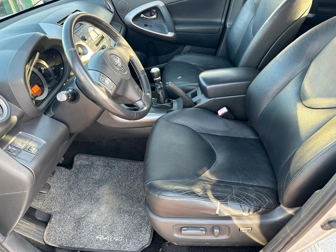Toyota RAV 4 RAV4 Crossover 2.2 D-4D 177 CV Luxury