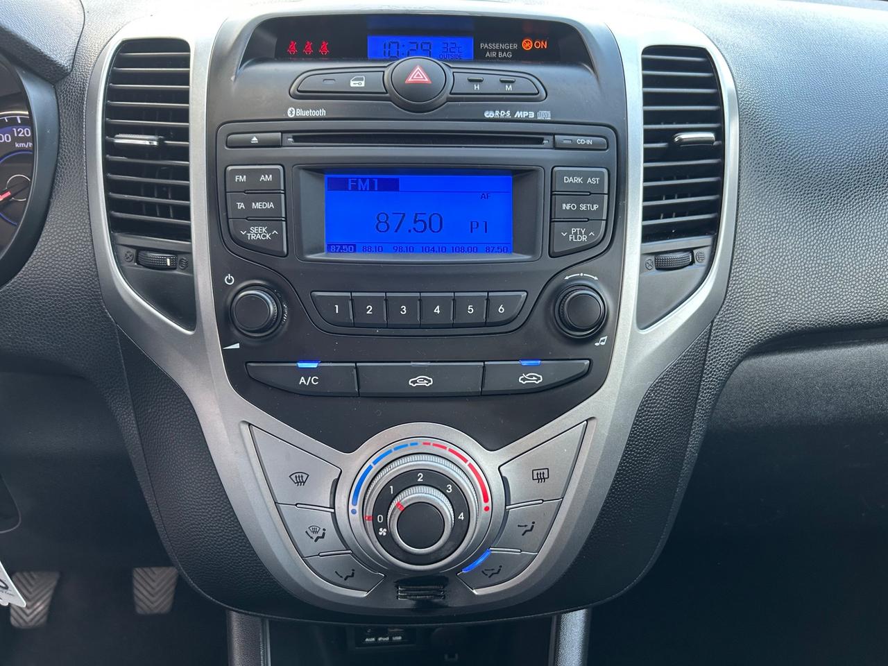 Hyundai iX20 - 2013 1.4 90 CV 126.000 KM