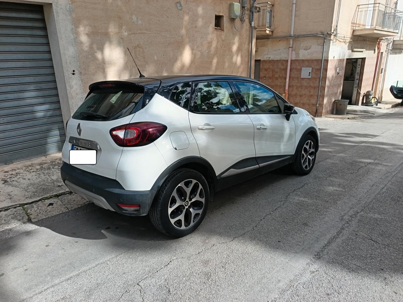 Renault Captur 1.0 Benz. 90 CV Techno Full Opt. km 34.000