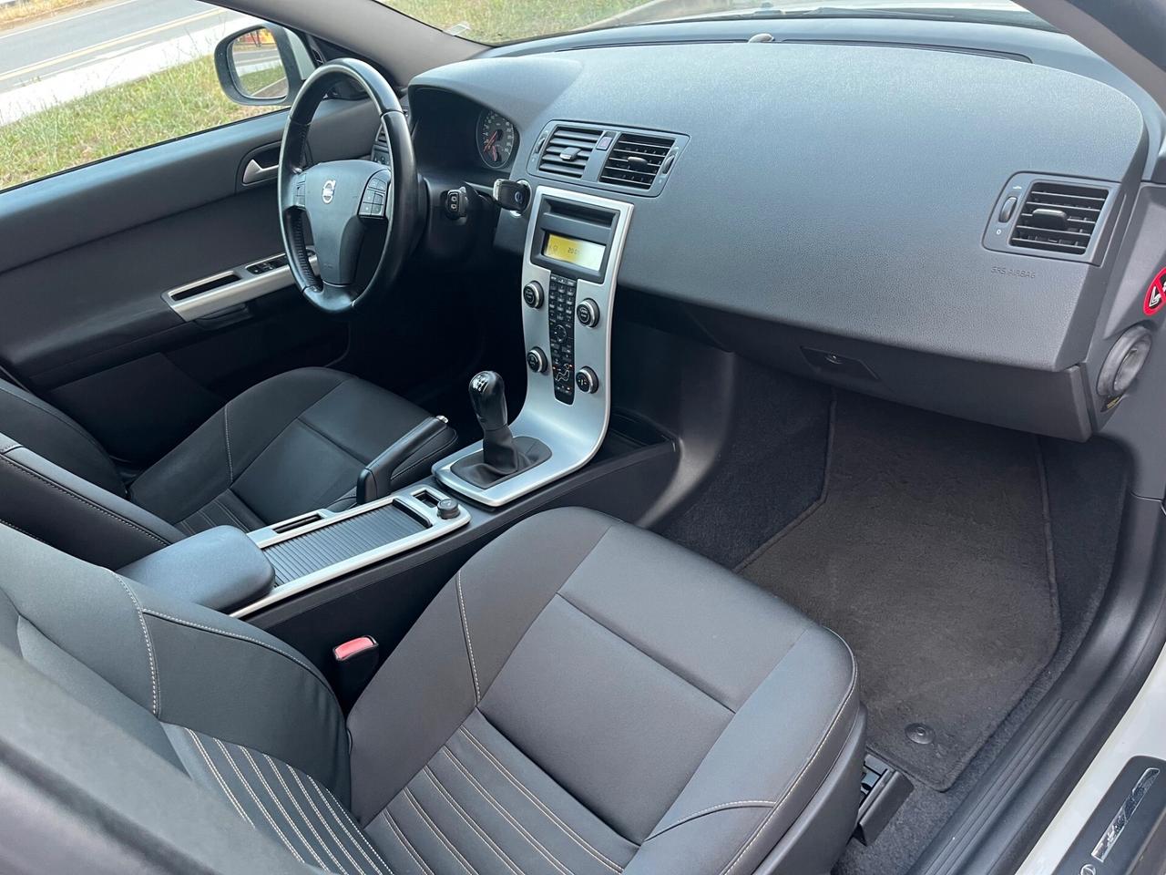 Volvo V50 D2 POLAR PLUS