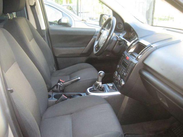 LAND ROVER Freelander 2.2 TD4 SW S