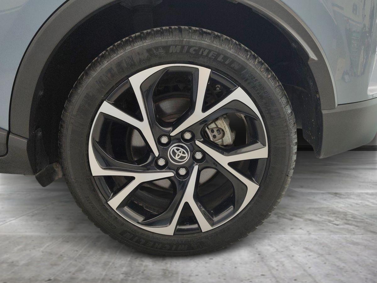 TOYOTA C-HR (2016-2023) - C-HR 1.8 Hybrid E-CVT Trend