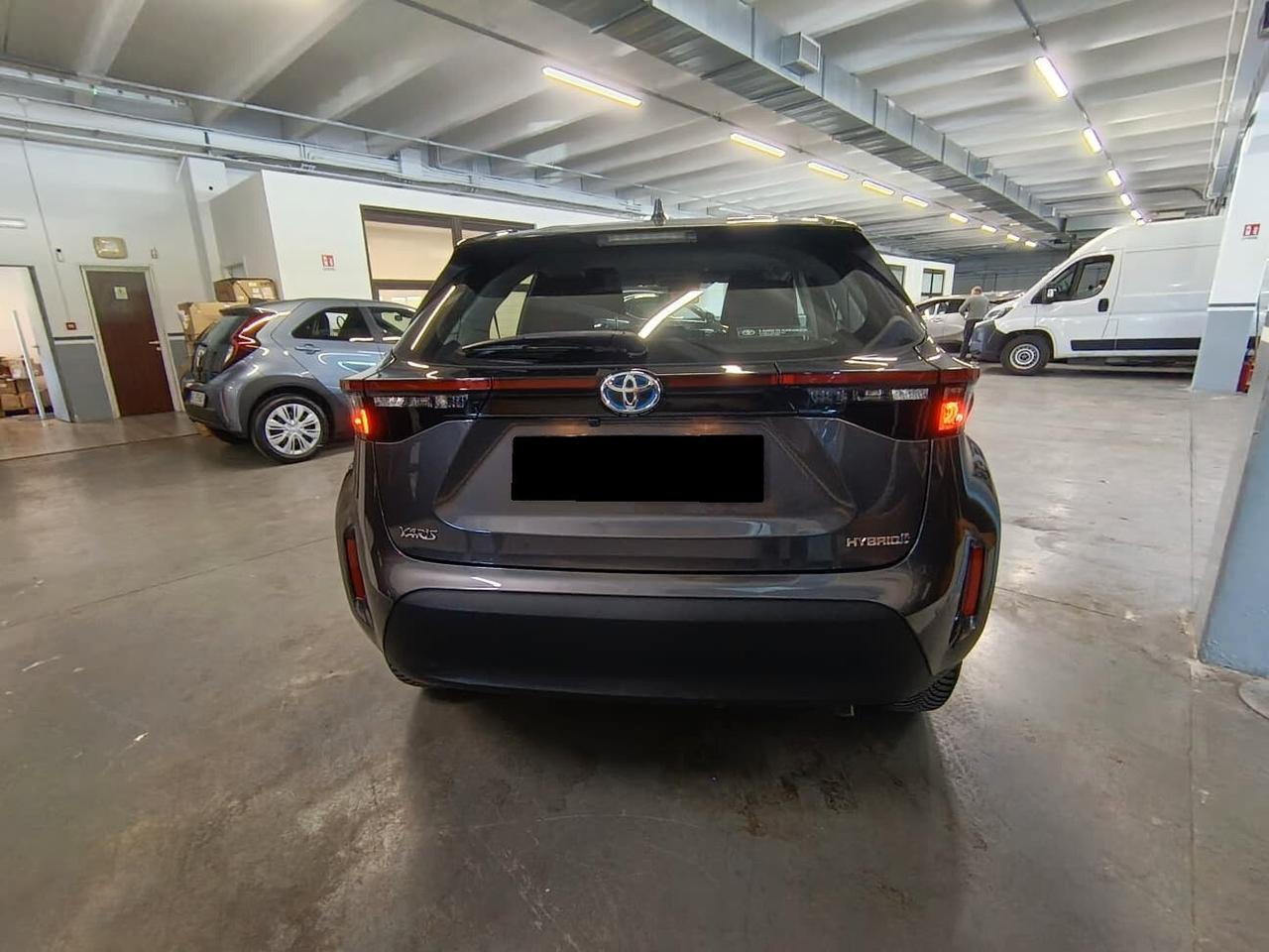 Toyota Yaris Cross 1.5 Hybrid E-CVT Business