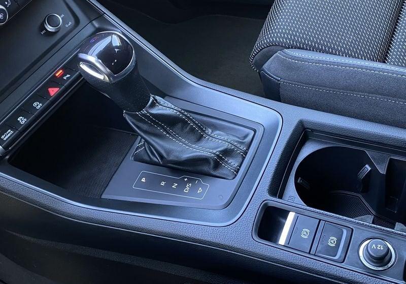 Audi Q3 SPB S Line interno ed esterno 2.0 TDI 150CV s-tronic 35
