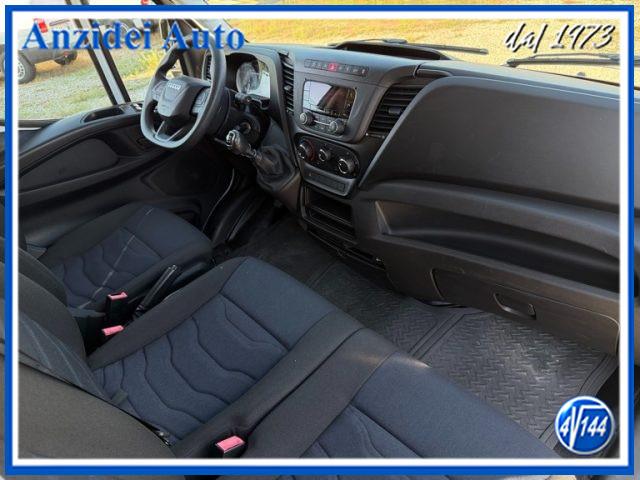 IVECO Daily 35S12 V 2.3 HPT L2H2 Furgone