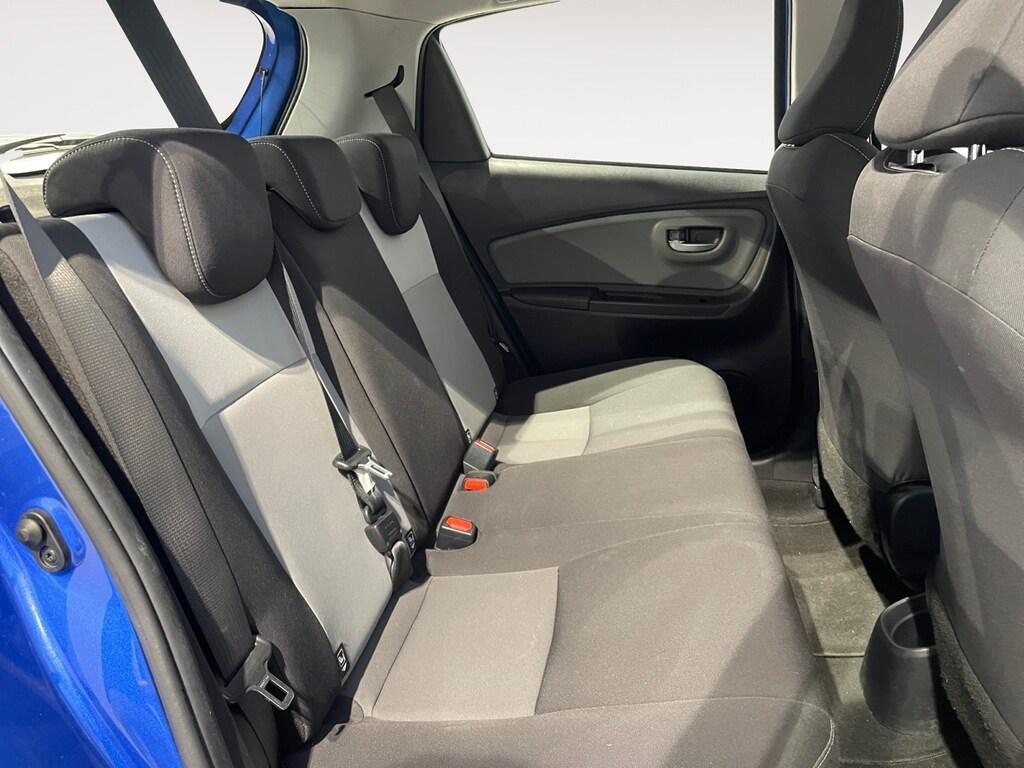 Toyota Yaris III 2017 1.5 Hybrid 101CV Autom. Active (FHEV)