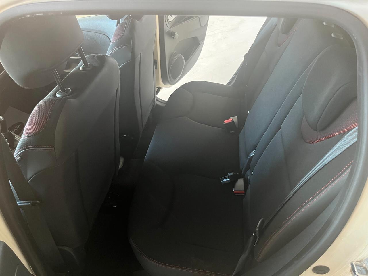 Renault Clio dCi 8V 75CV Start&Stop 5 porte Energy Zen