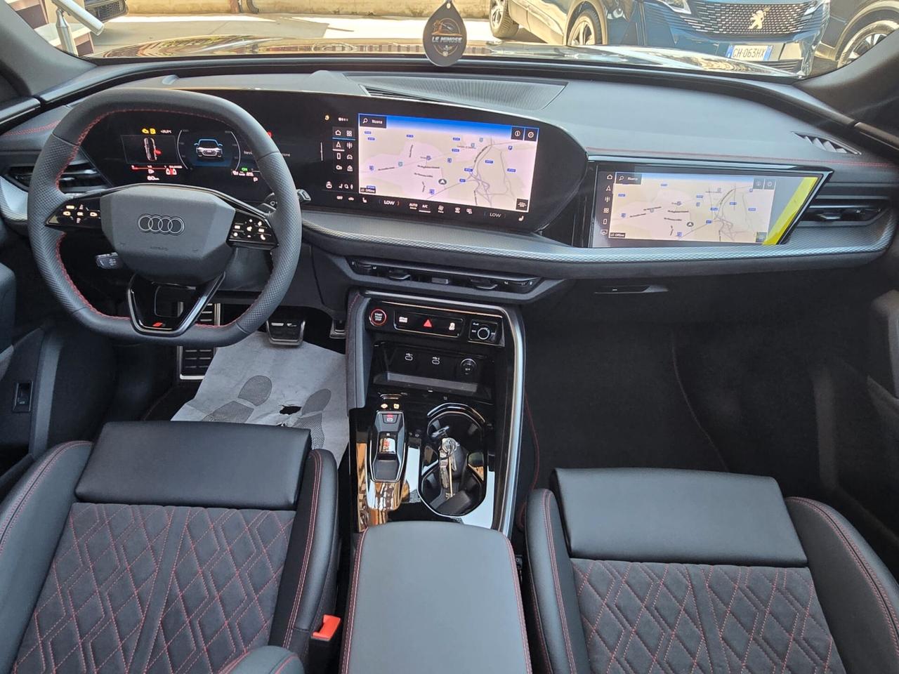 Audi Q5 40 TDI 204 CV quattro S tronic Identity Black