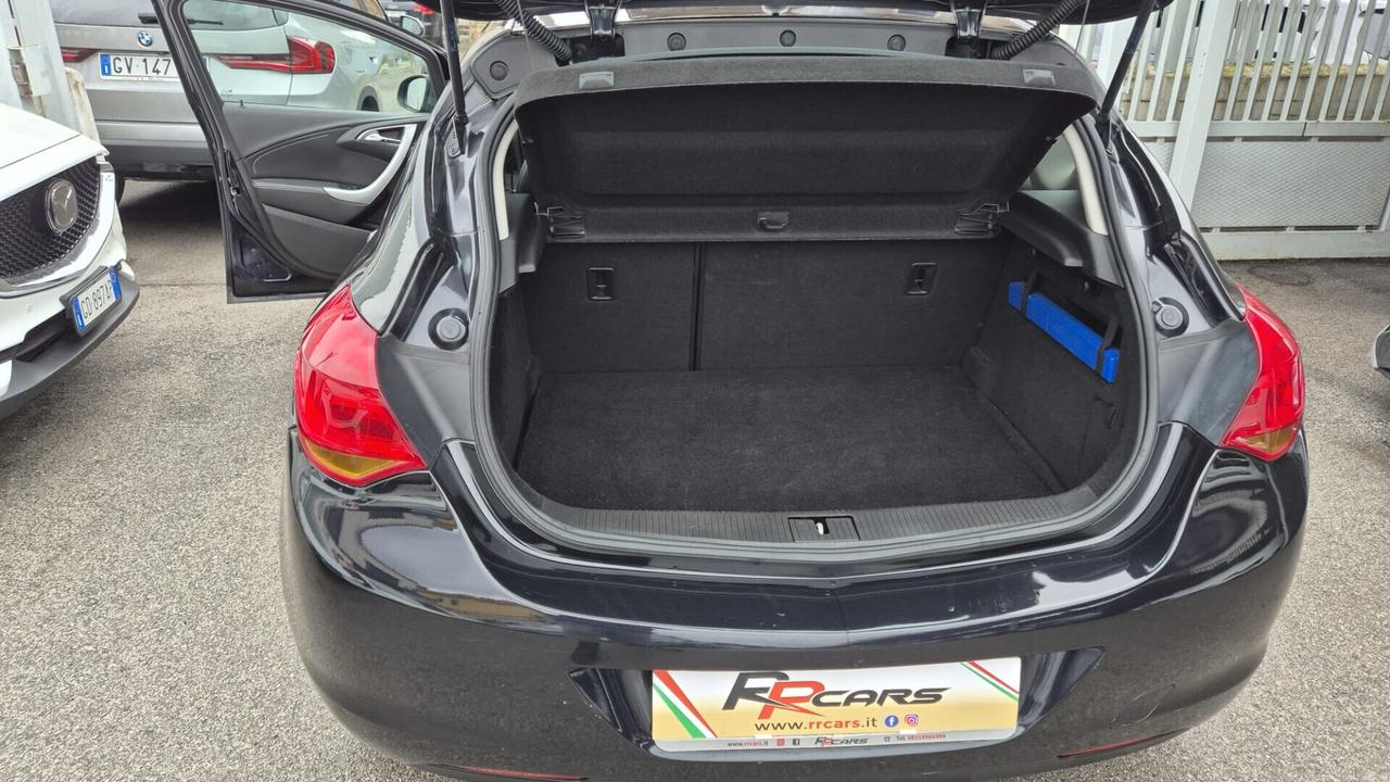 Opel Astra 1.6 T 16V 5 porte Cosmo