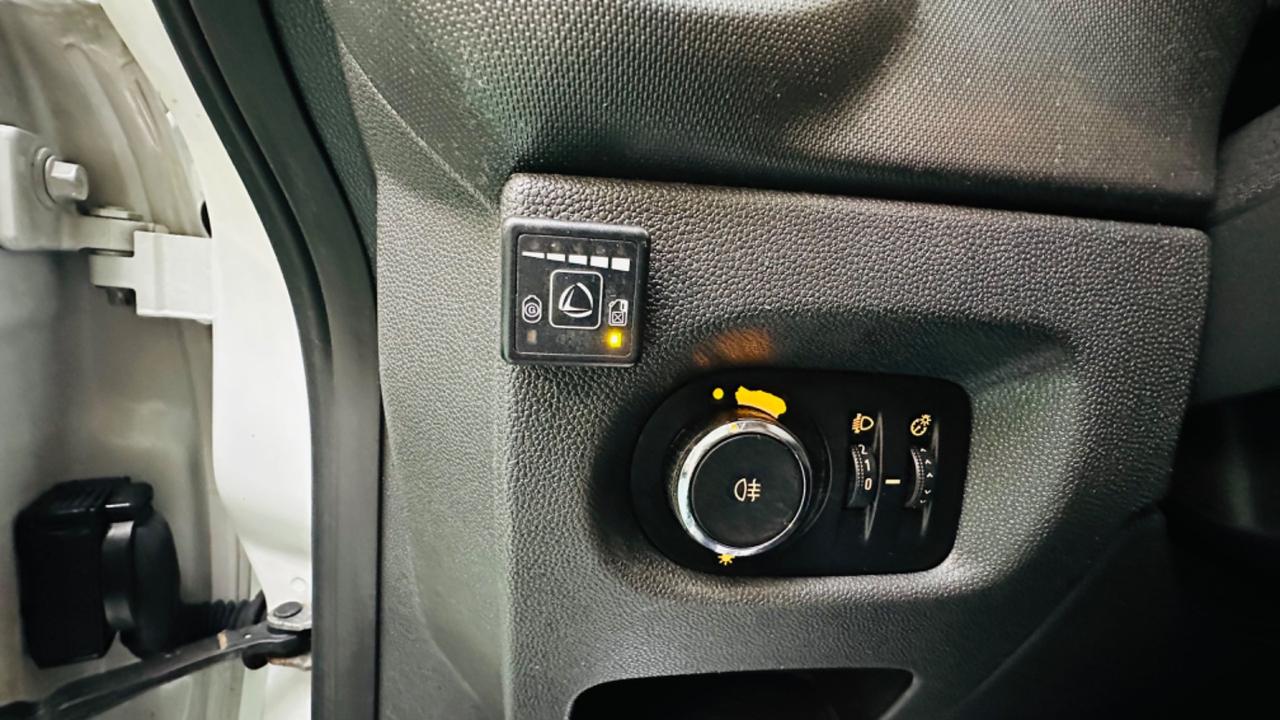 Opel Corsa 1.2 80CV 5P GPL OK NEO