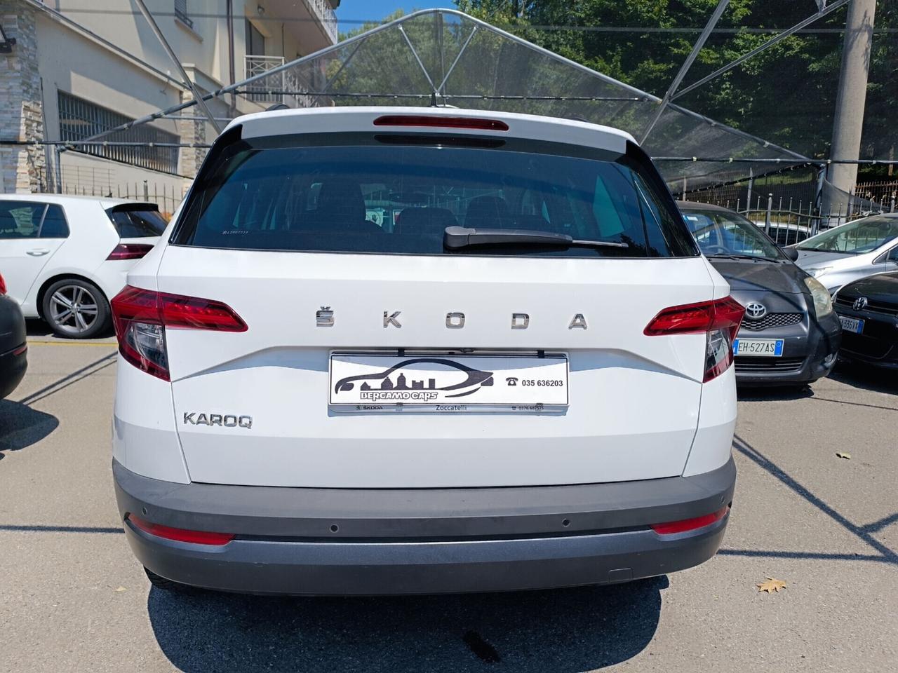 Skoda Karoq 1.6 TDI SCR DSG Executive NAVI, RETROCAMERA