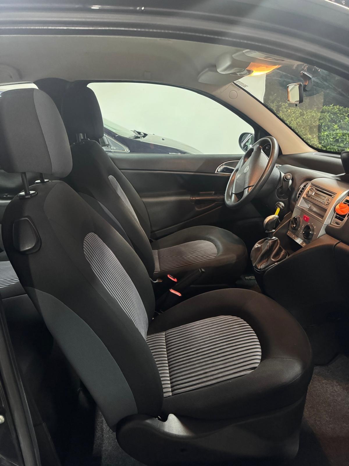 Lancia Ypsilon 1.2 modamilano