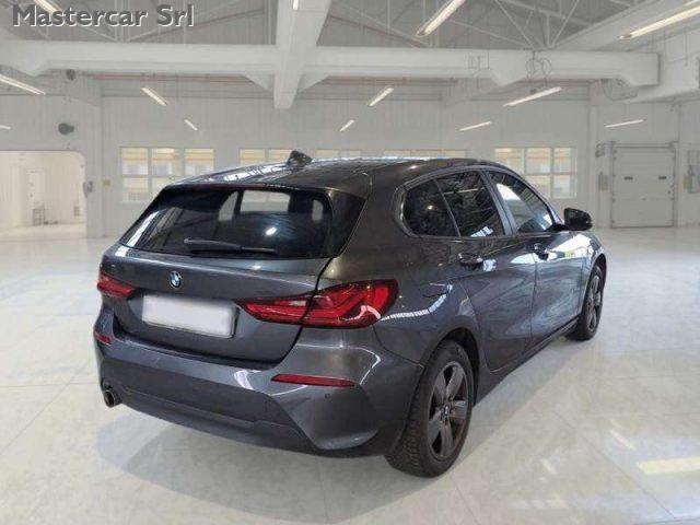 BMW 116 Serie 1 F40 116d Business Advantage auto GD180BJ