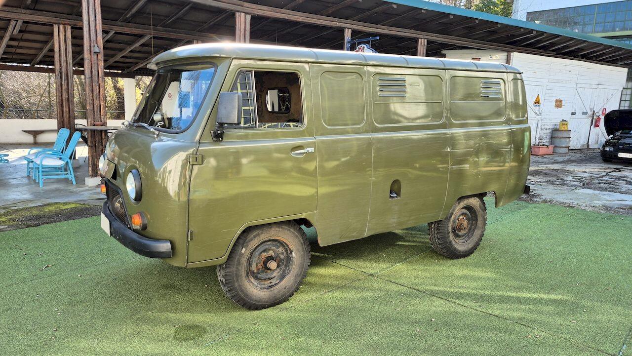 UAZ 452 Furgone 4×4 Serie 3741 – 1991